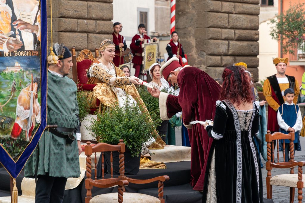 Cerimonia di chiusura – Assegnazione del Drappo